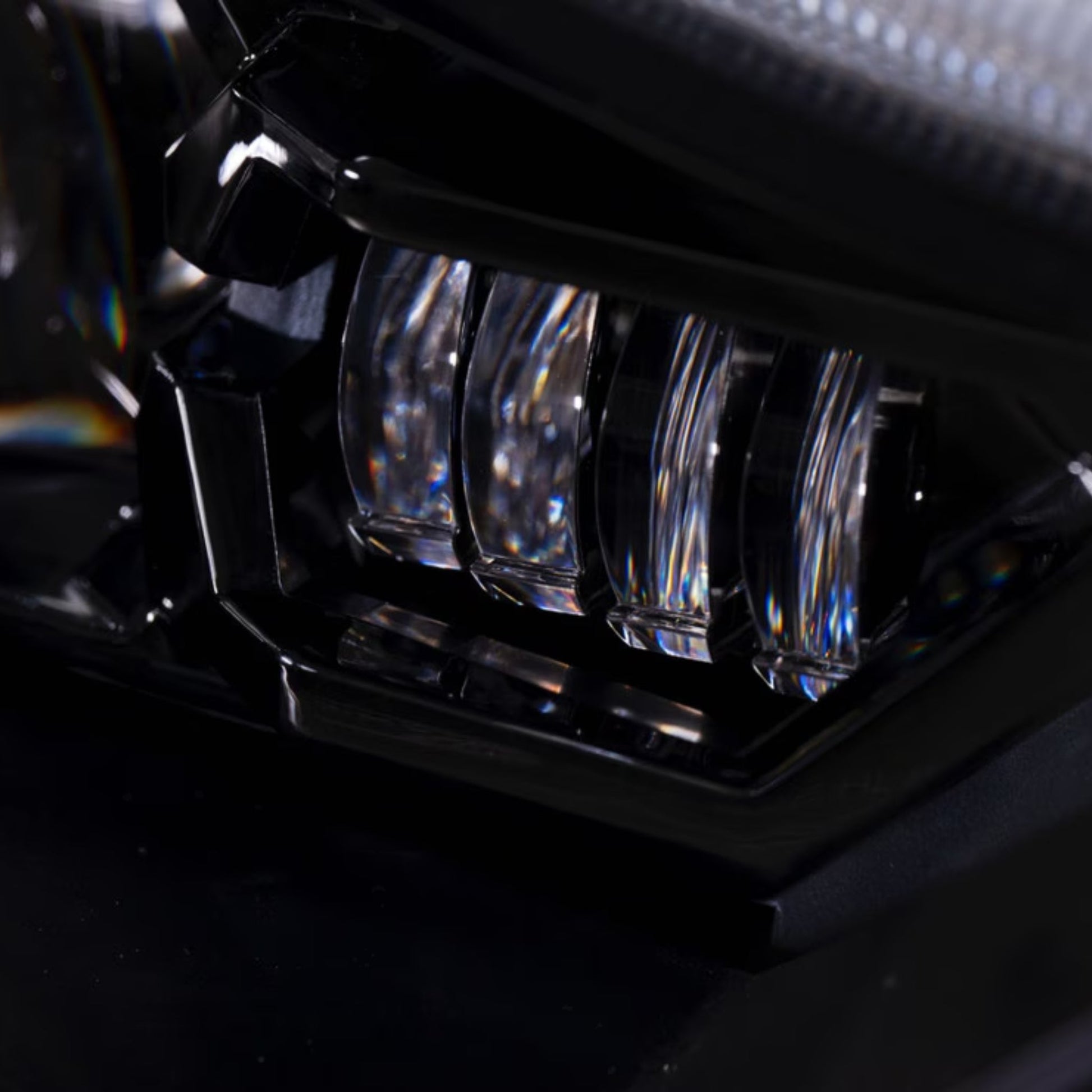 Toyota 4RUNNER: LED HEADLIGHTS (2014 - 2024) - image 10