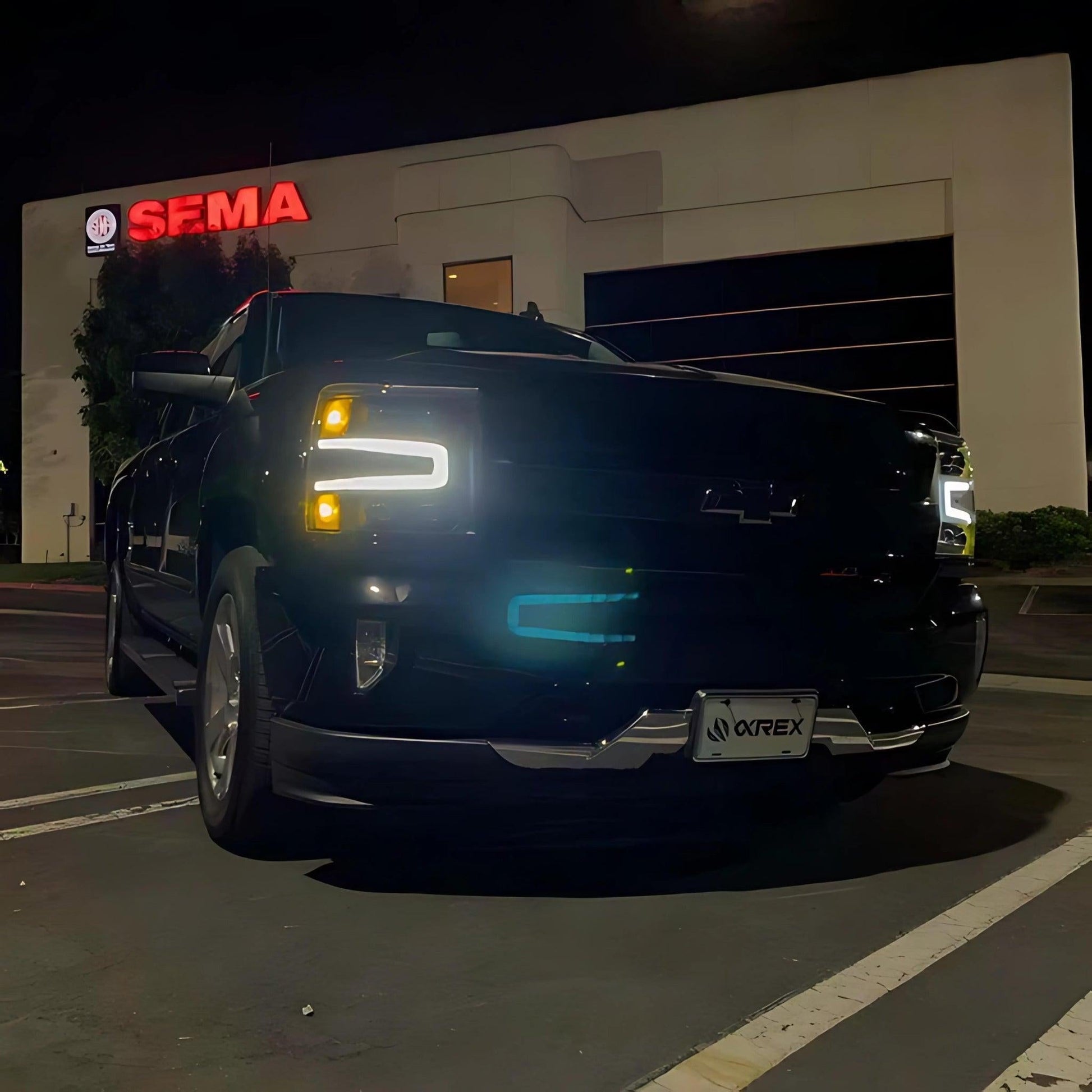 Chevrolet Silverado (2016-2018) Headlights - image 12