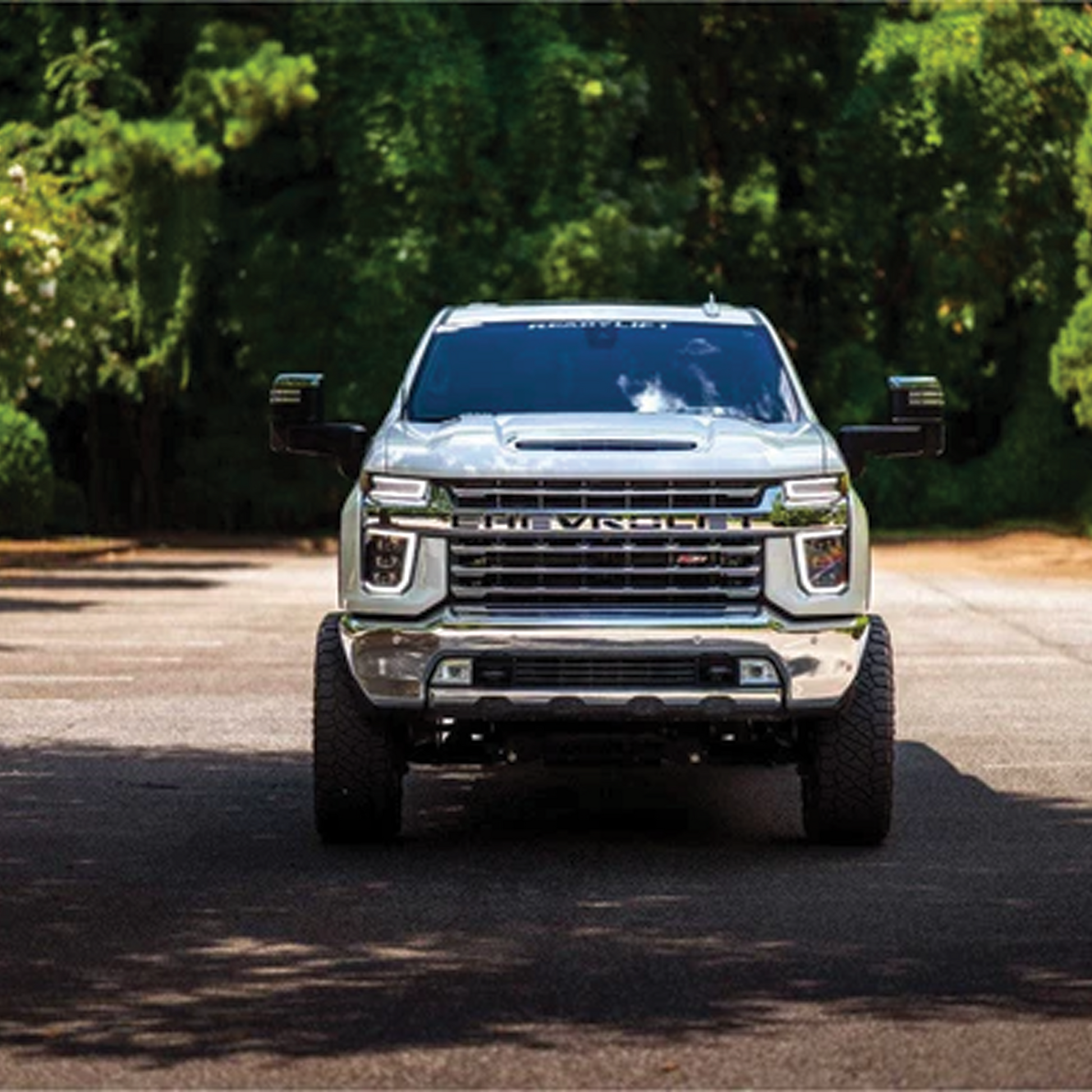 Chevrolet Silverado HD: LED Headlights (2020 - 2024) - image 12