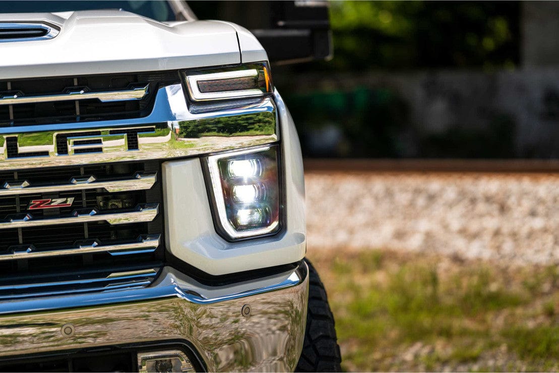 Chevrolet Silverado HD: LED Headlights (2020 - 2024) - image 13