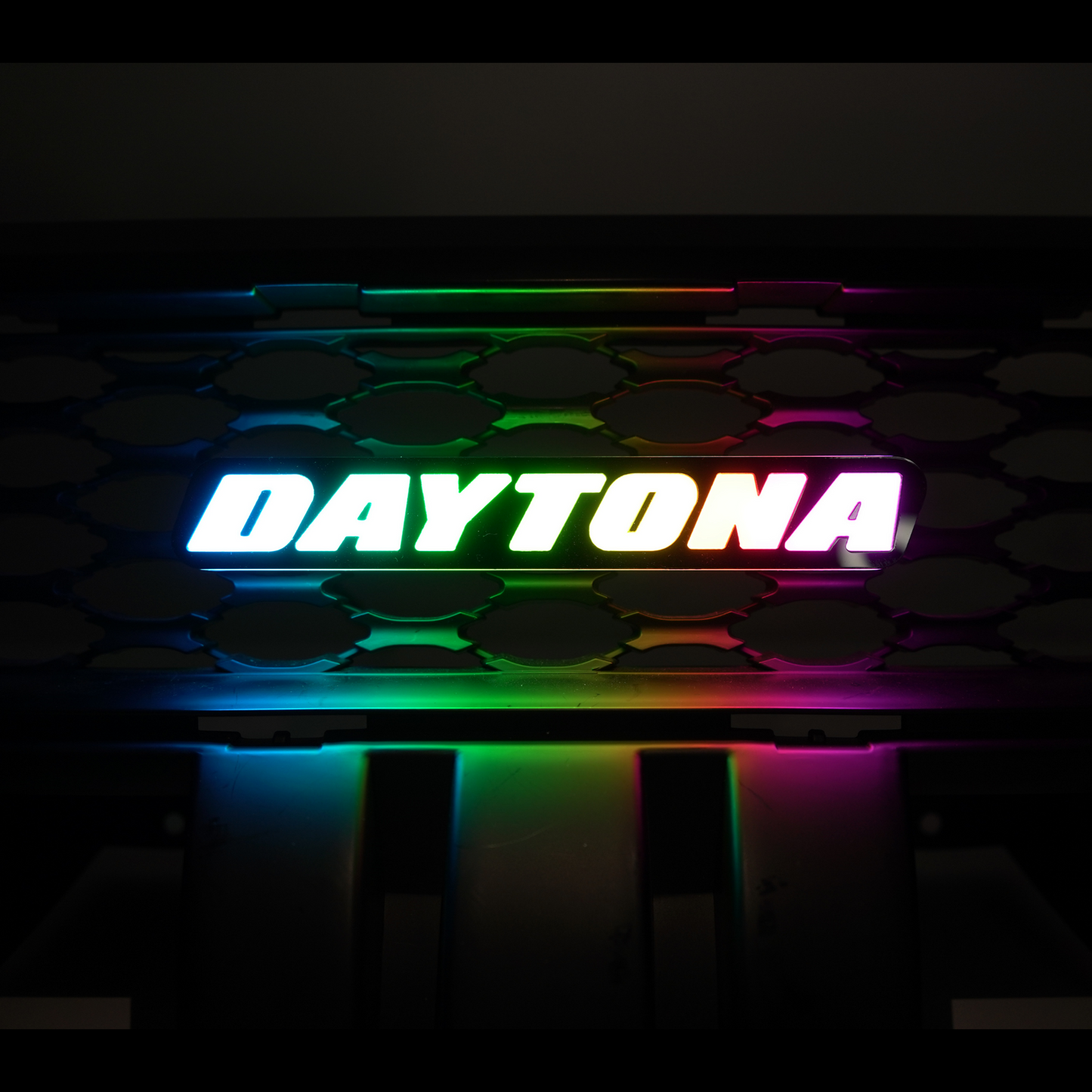 Daytona LED Badge: