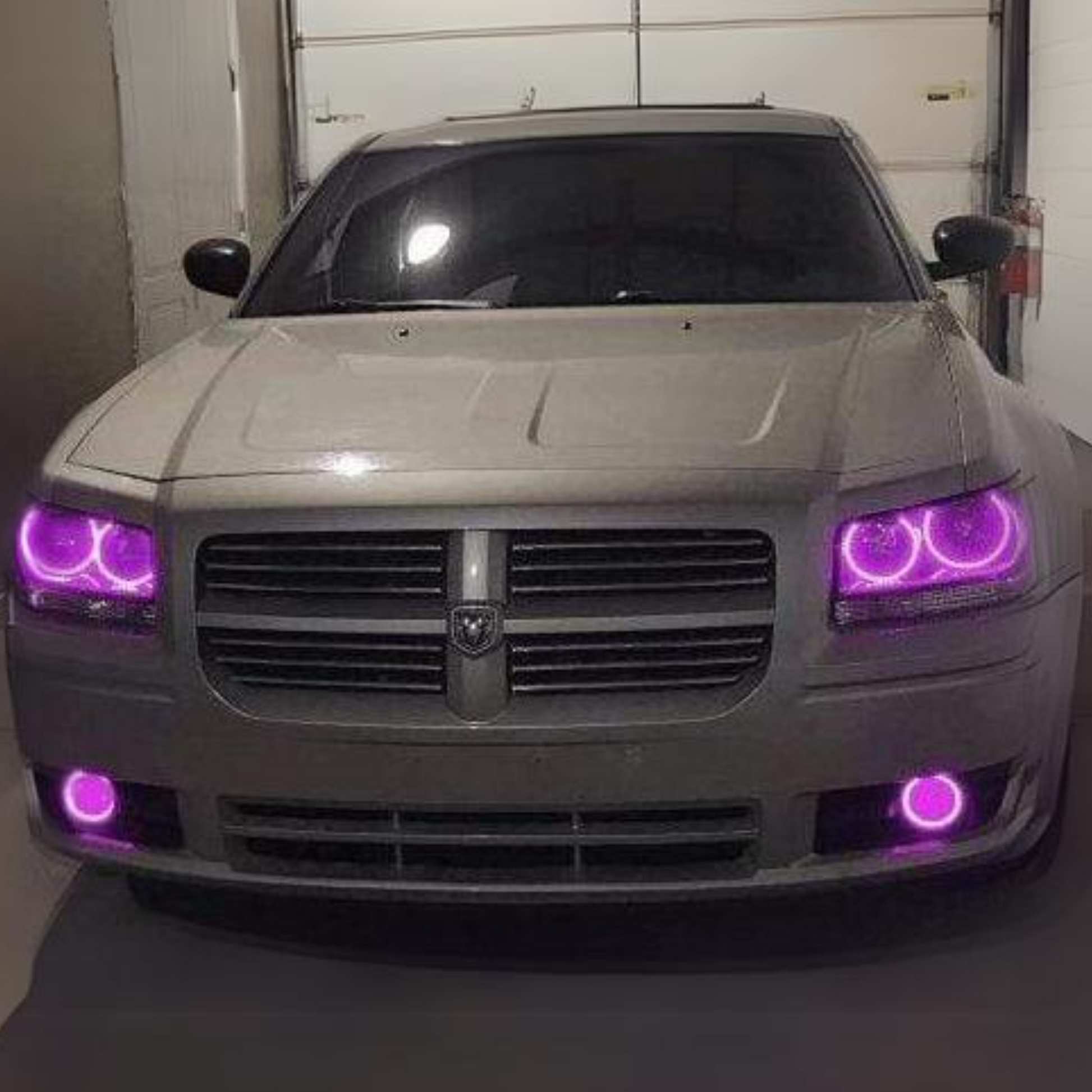 Dodge Magnum Multicolor Halo Kit (2008) - image 3