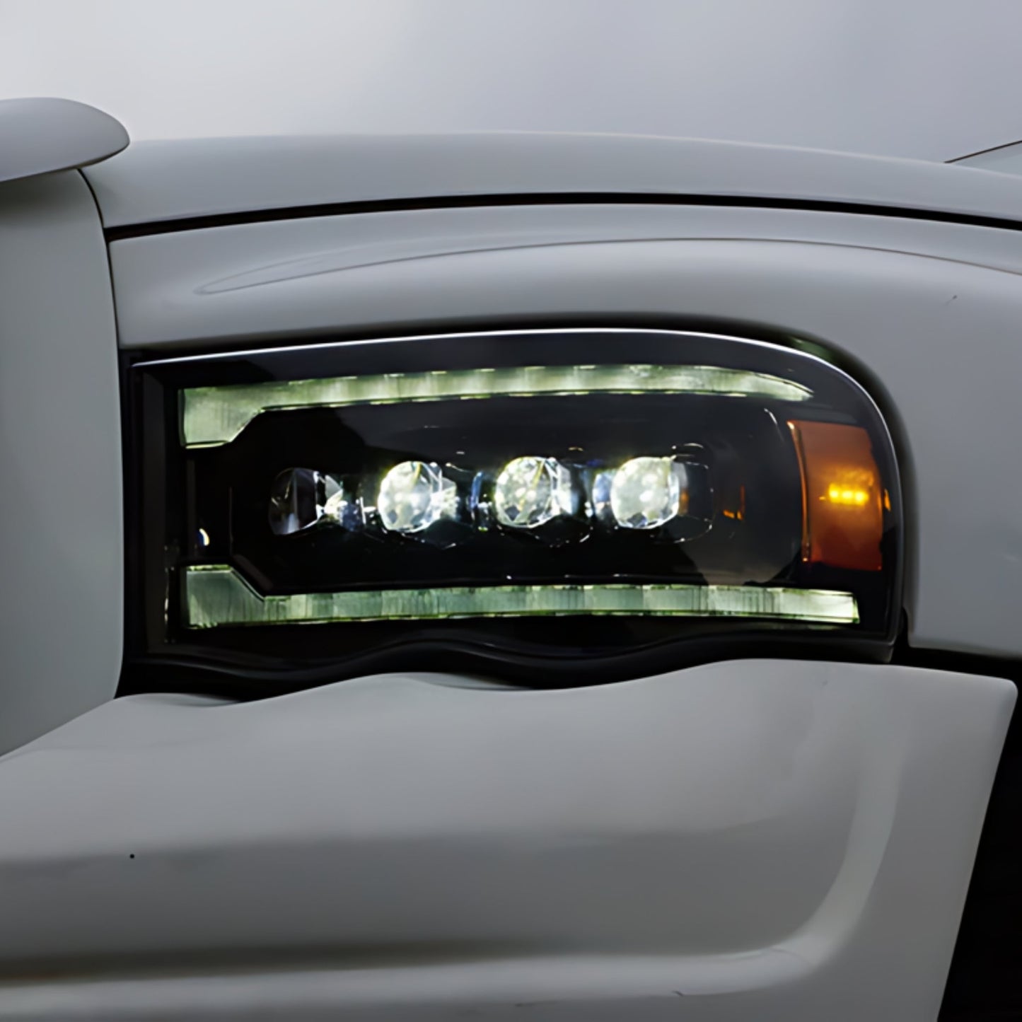 Dodge RAM Headlights (2002-2005) - image 18
