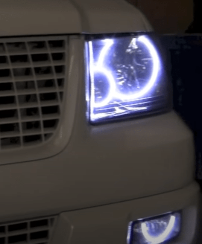 Ford Expedition Multicolor Halo Kit (2003-2006) - image 5