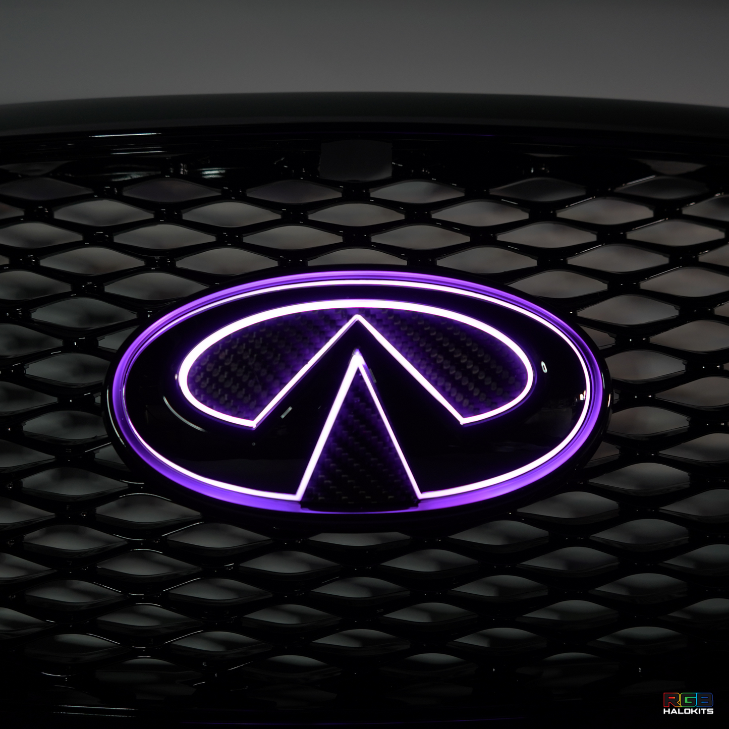 Infiniti Q50 Multicolor Flow LED emblem (2014-2024) - image 5