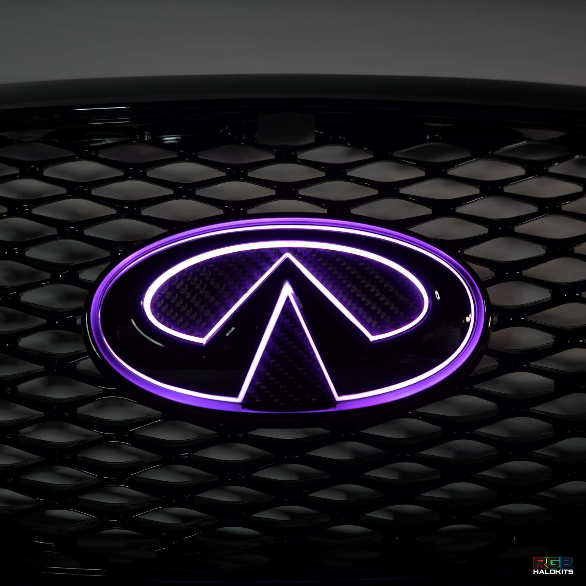 Infiniti Q50 Multicolor Flow LED emblem (2014-2024) - image 5