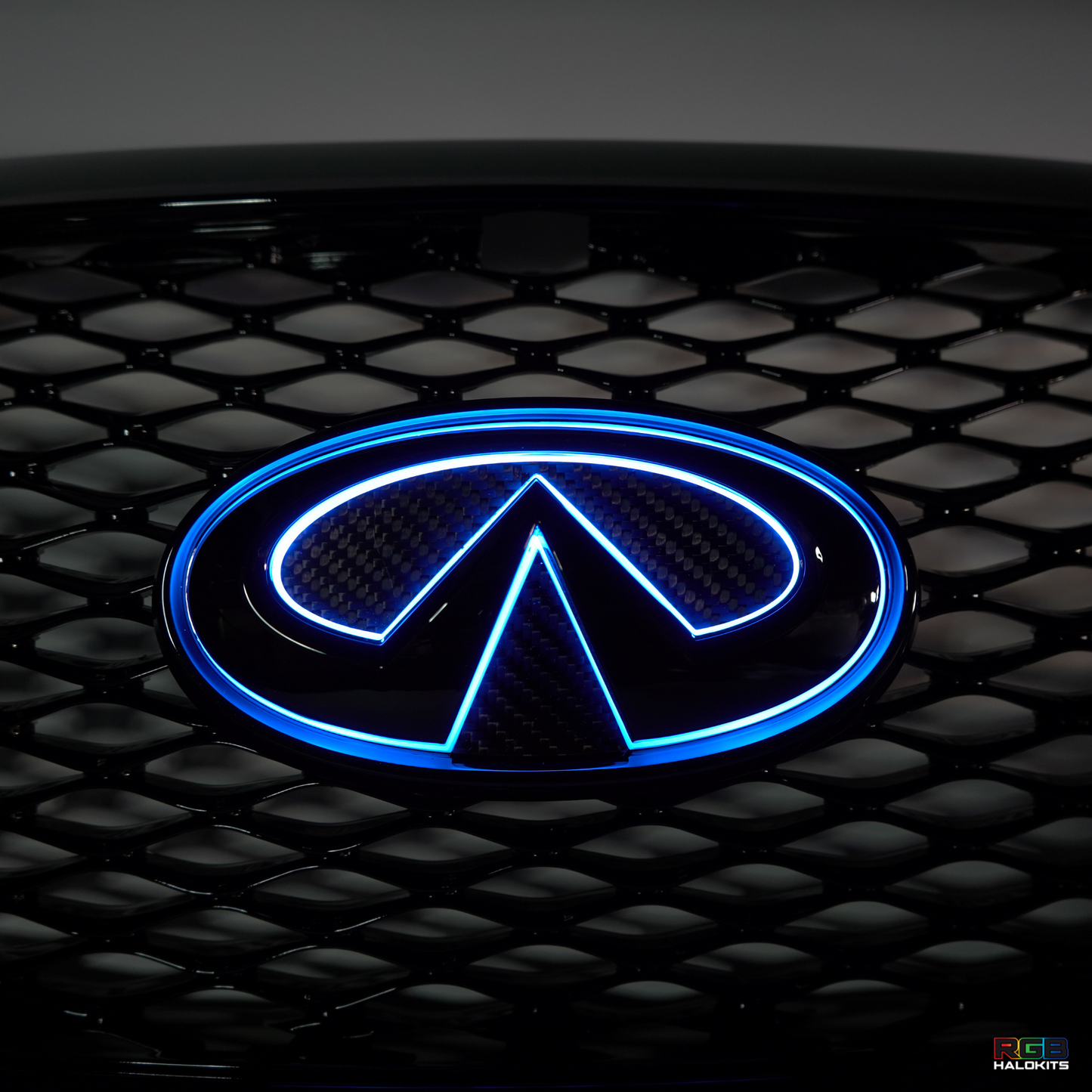 Infiniti Q50 Multicolor Flow LED emblem (2014-2024) - image 8