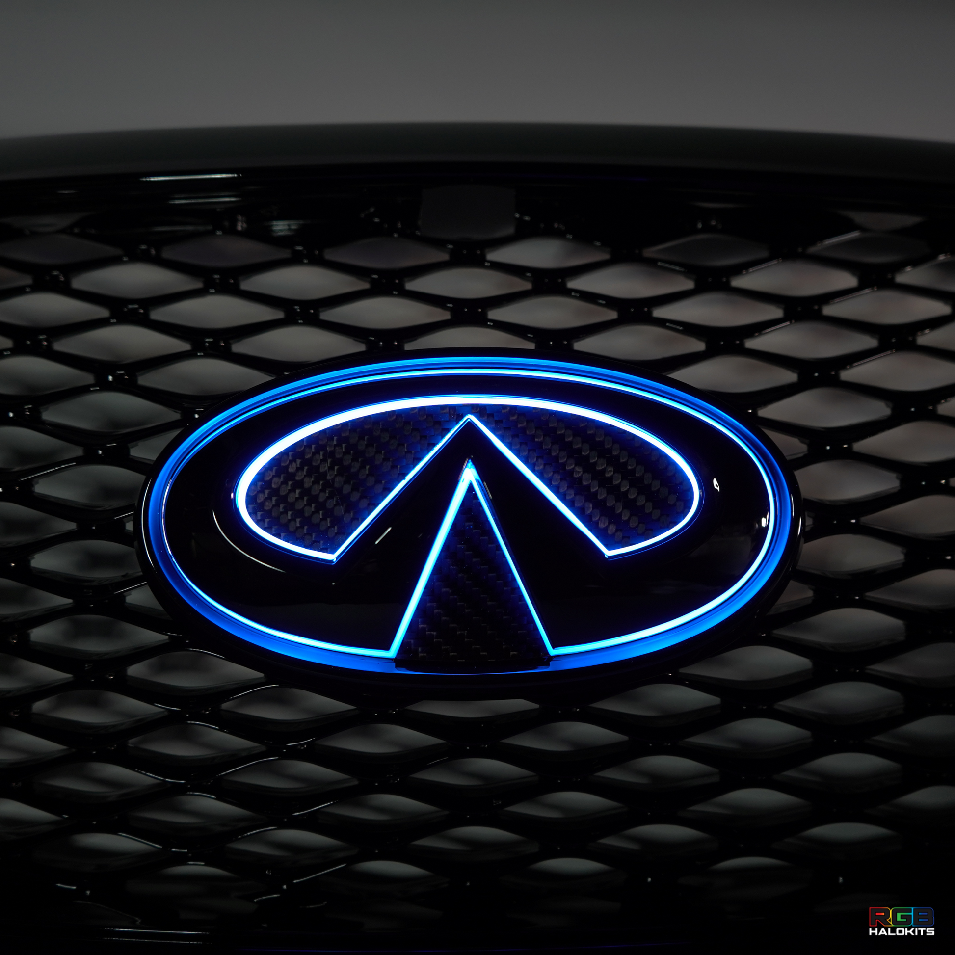 Infiniti Q50 Multicolor Flow LED emblem (2014-2024) - image 8